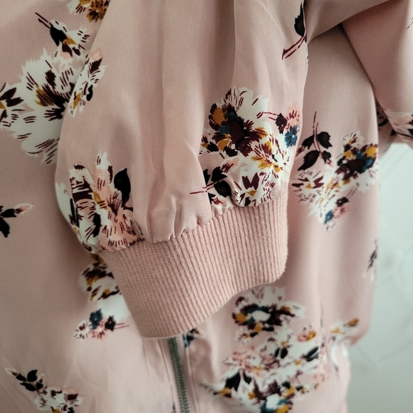 SALE! Floral Track Jacket • Pink & Green • Size XL • Zip-Up Front - Picture 4 of 6